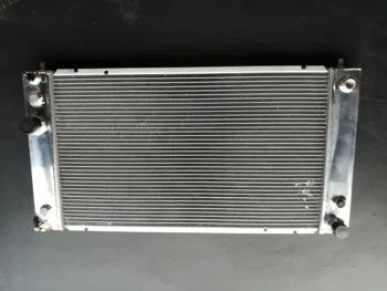 Алуминиев радиатор за 1996-2005 Chevy Blazer S10 C1500 GMC Jimmy LS Swap SS ZR2 4.3 L V6