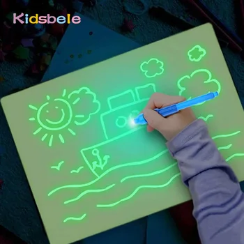 Забавна дъска за рисуване, светещ в тъмното светлина за децата, дъска за рисуване, която разработва играчка и умения за писане за деца