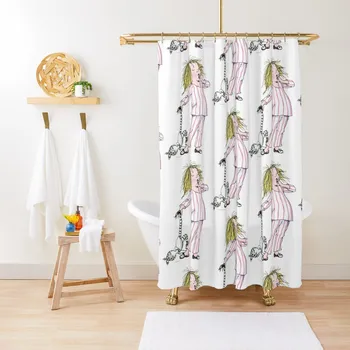 Зевающая Элоиза в пижама, завеса за душ, скъпа завеса за душ, аксесоари за душ и услуги